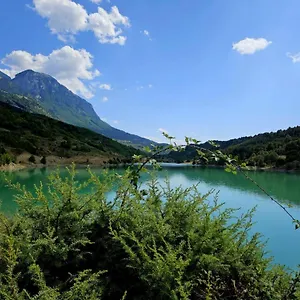  Lodge Qafe Dardha - Tomorr National Park Albanië